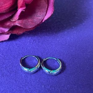 Brand New Simple Style Sterling Silver Earrings for Women!